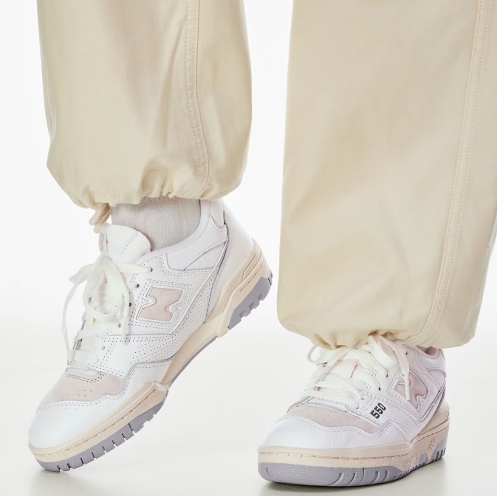 New Balance 550 in white/timberwolf in size 7 womens 5.5 new balance sizing